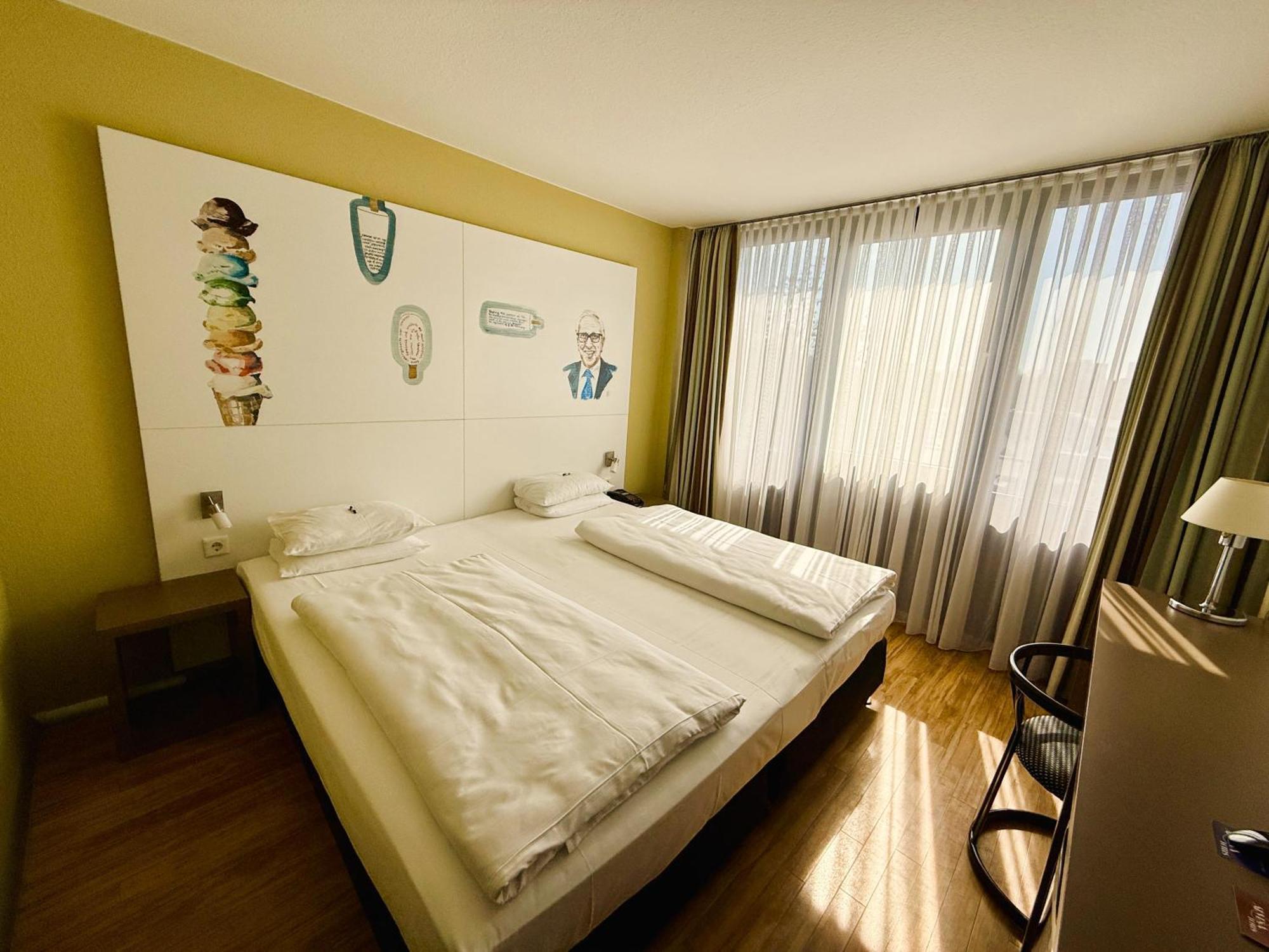 Arvena Messe Hotel Нюрнберг Экстерьер фото