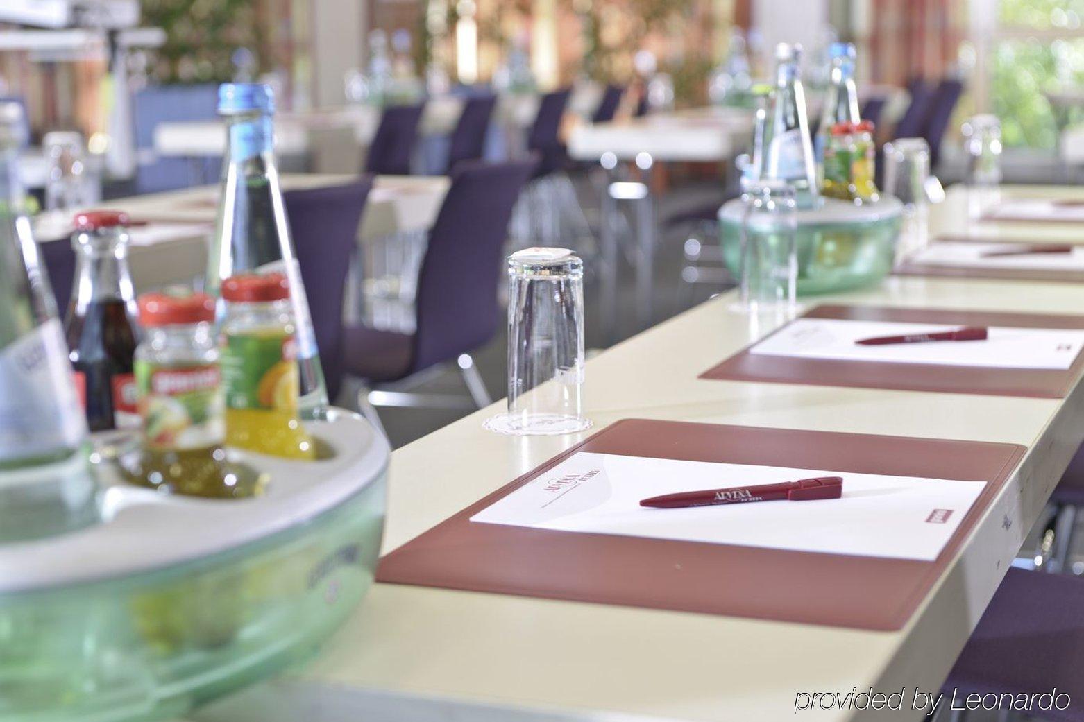 Arvena Messe Hotel Нюрнберг Удобства фото