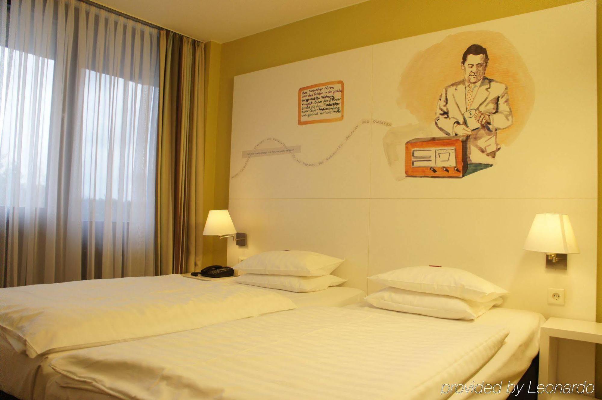 Arvena Messe Hotel Нюрнберг Экстерьер фото